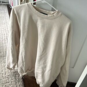 Creme brandy crewneck